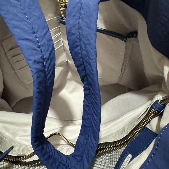 Laundry By Shelli Segal Tote blue bag zip top - Picture 7 of 10